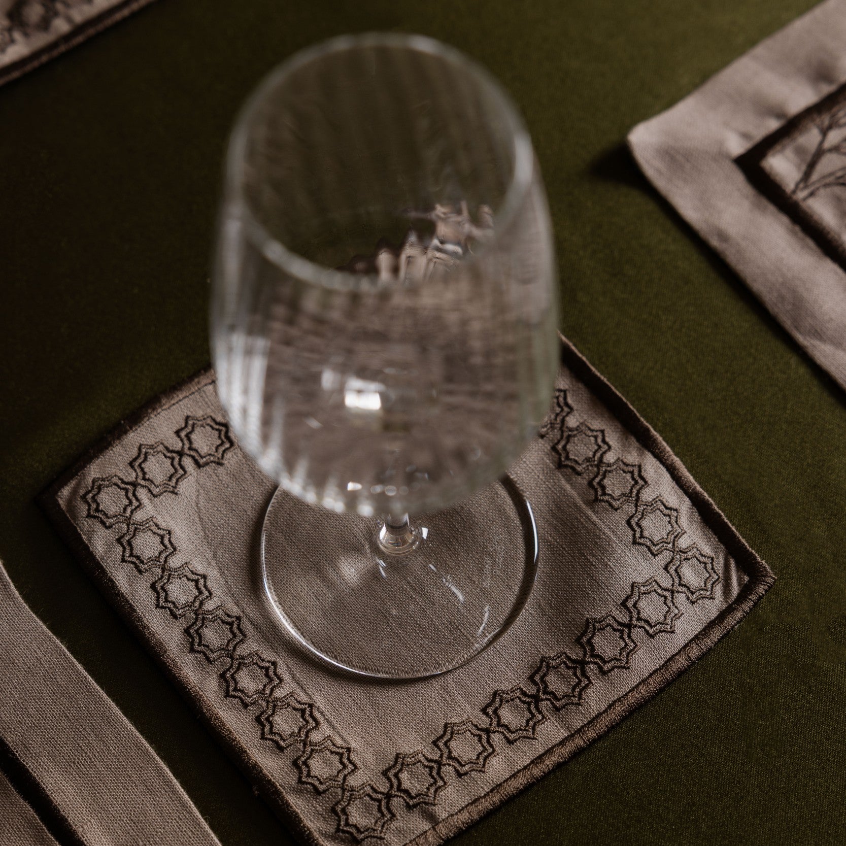 SAKĪNA COASTER (Set of 4)