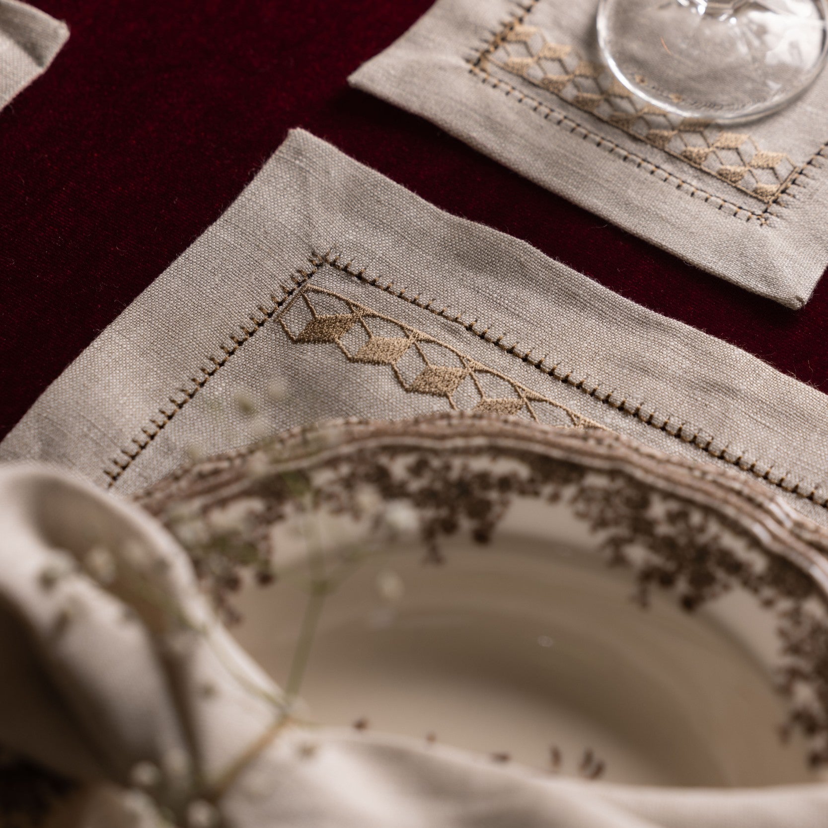 HANĀN COASTER (Set of 4)